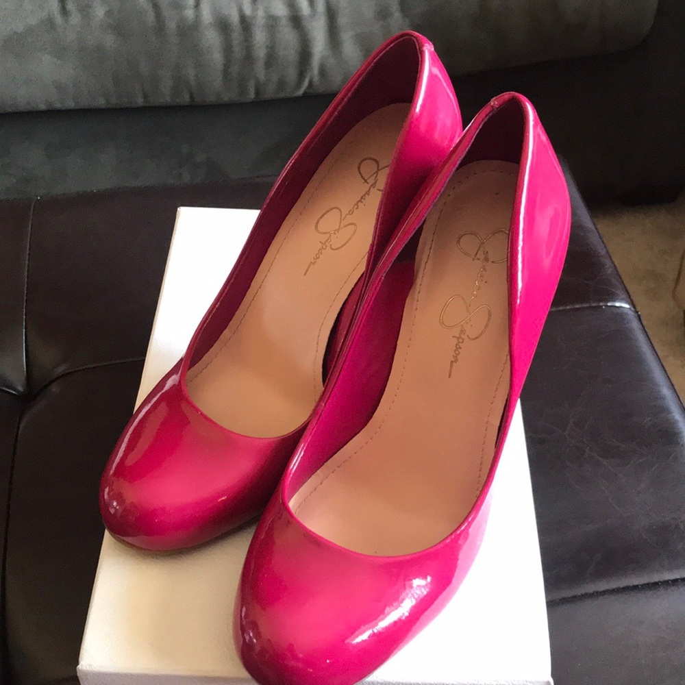 Jessica Simpson Bermuda Pink Patent leather pumps